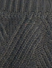 BLUSA ZIG ZAG DECOTE CARECA - PRETA